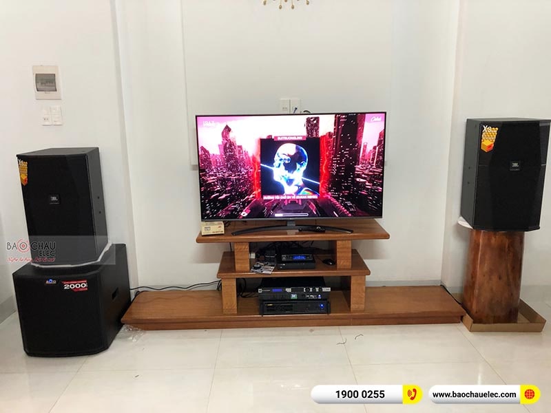 Dàn karaoke gia đình anh Xuân