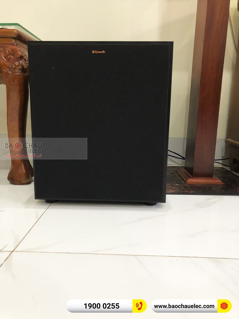 Dàn karaoke gia đình chị Lan