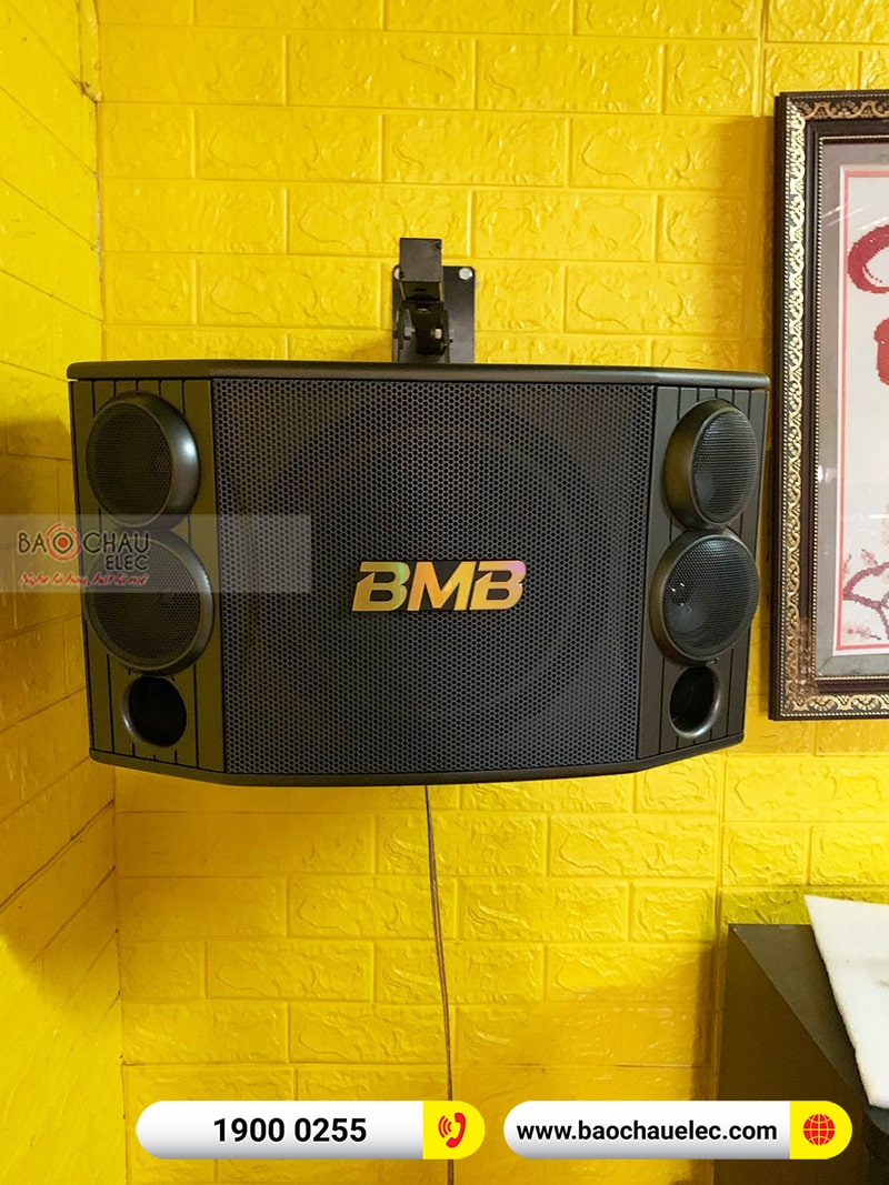 Dàn karaoke chị Tuyền