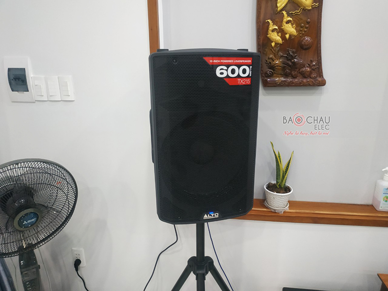 Dàn karaoke gia đình anh Đồng h1