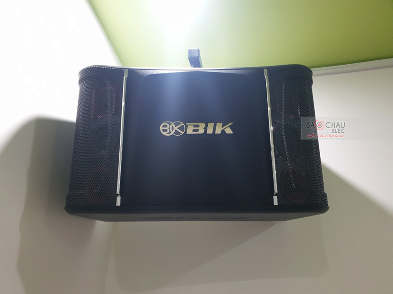 Dàn karaoke gia đình anh Hưng h2
