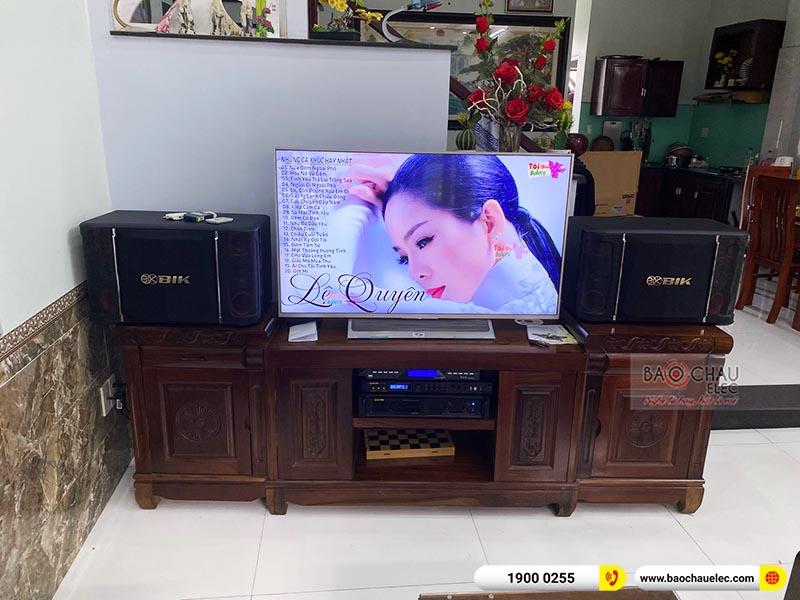 Dàn karaoke gia đình anh Luyện
