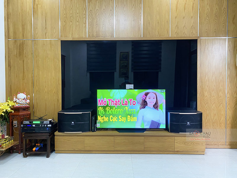 Dàn karaoke gia đình anh Nam h4