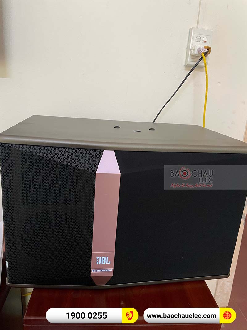 Lắp đặt dàn karaoke gia đình anh Ngân