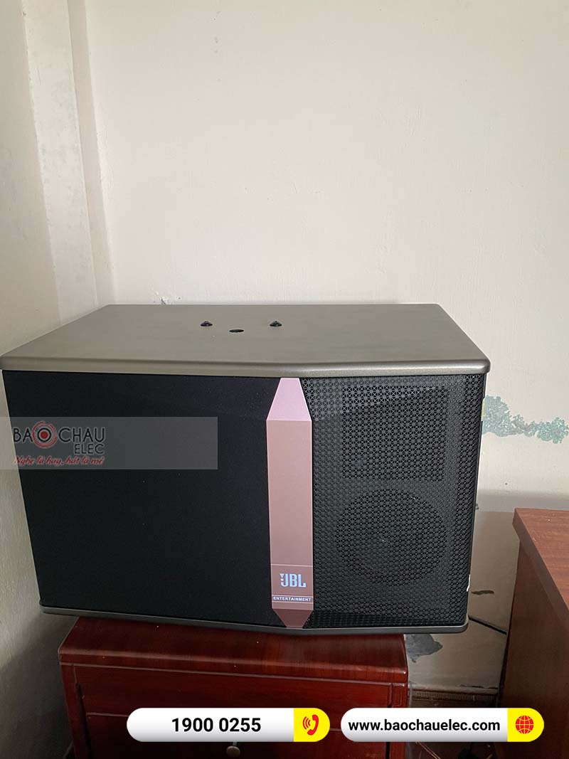Lắp đặt dàn karaoke gia đình anh Ngân