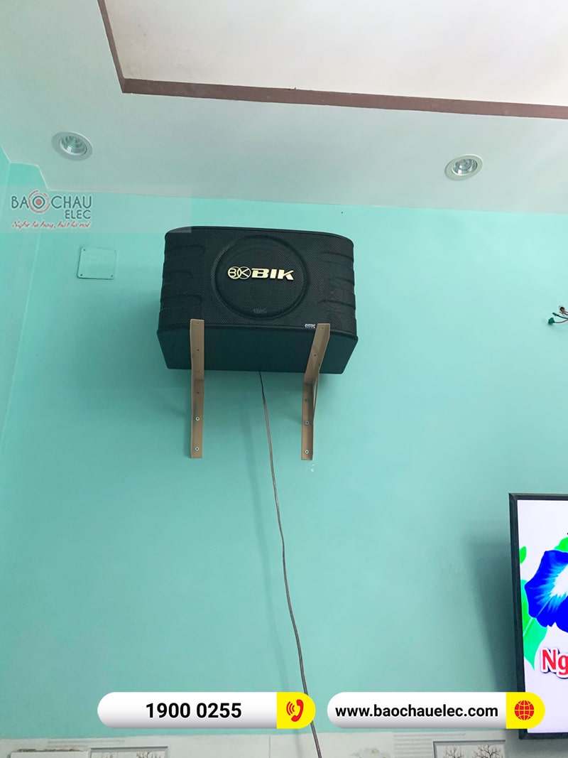 Dàn karaoke gia đình anh Sơn
