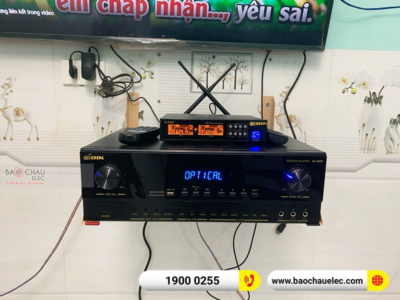 Dàn karaoke gia đình anh Sơn