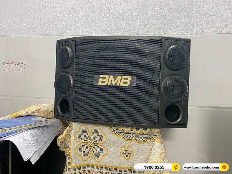 Dàn karaoke gia đình chị Duyên