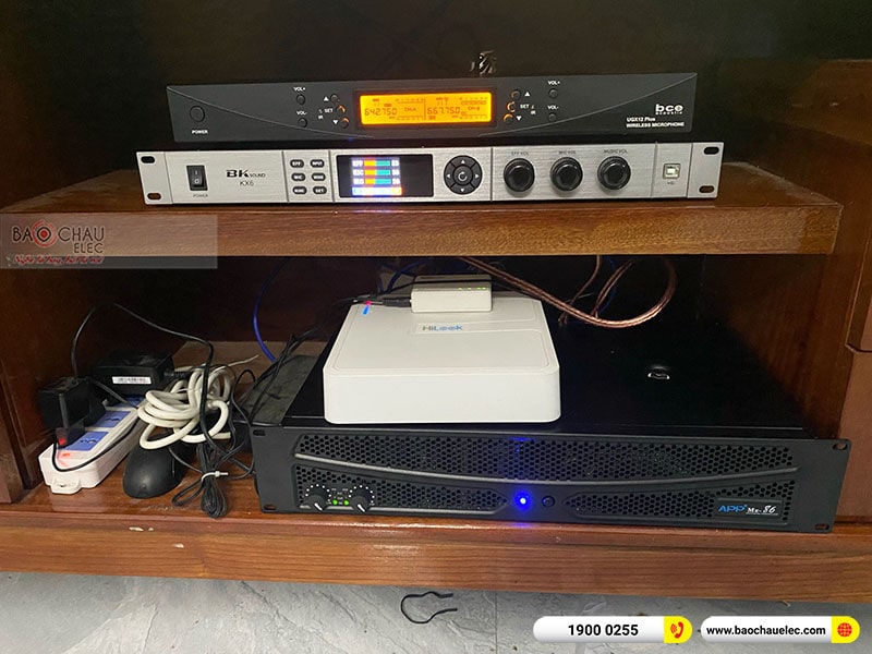 Dàn karaoke gia đình chị Duyên