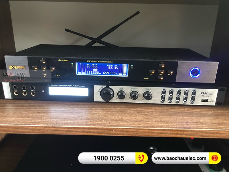 Dàn karaoke gia đình chị Giang