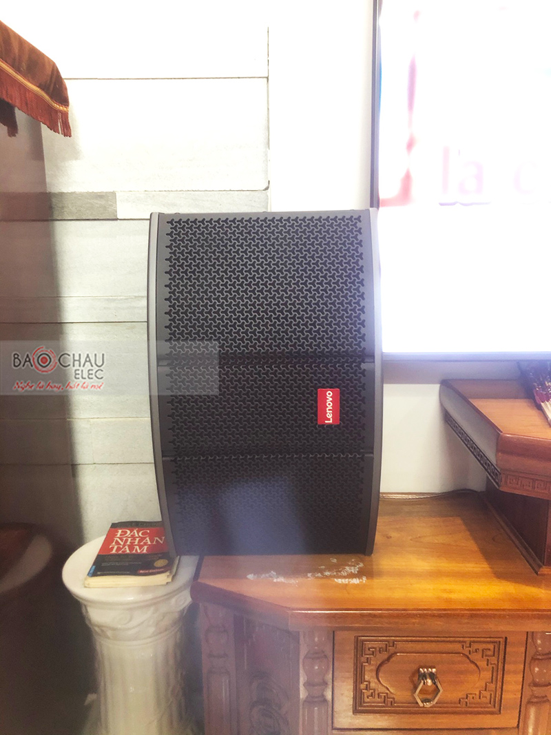 Dàn karaoke gia đình chị Nga