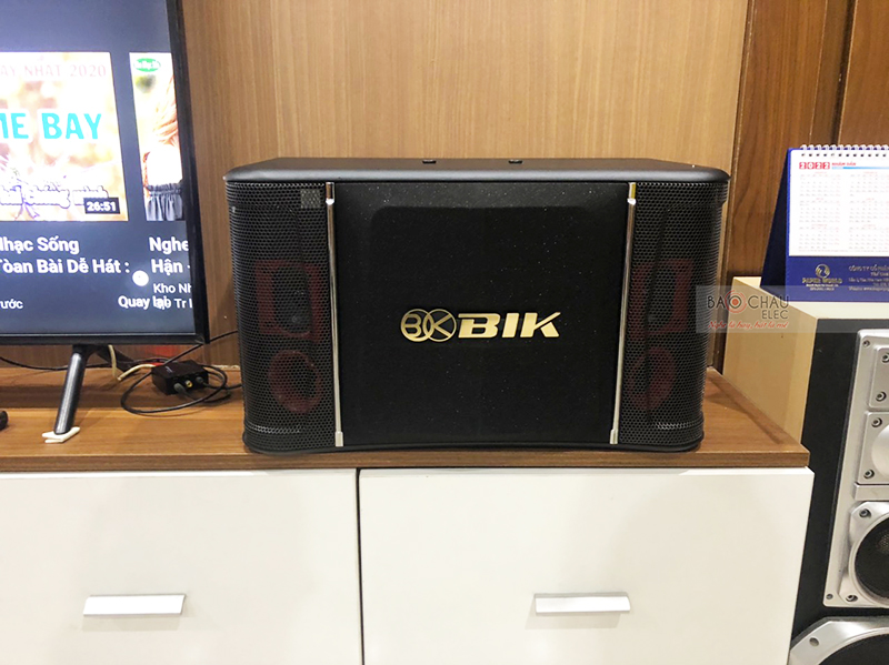 Dàn karaoke gia đình chị Phương h2