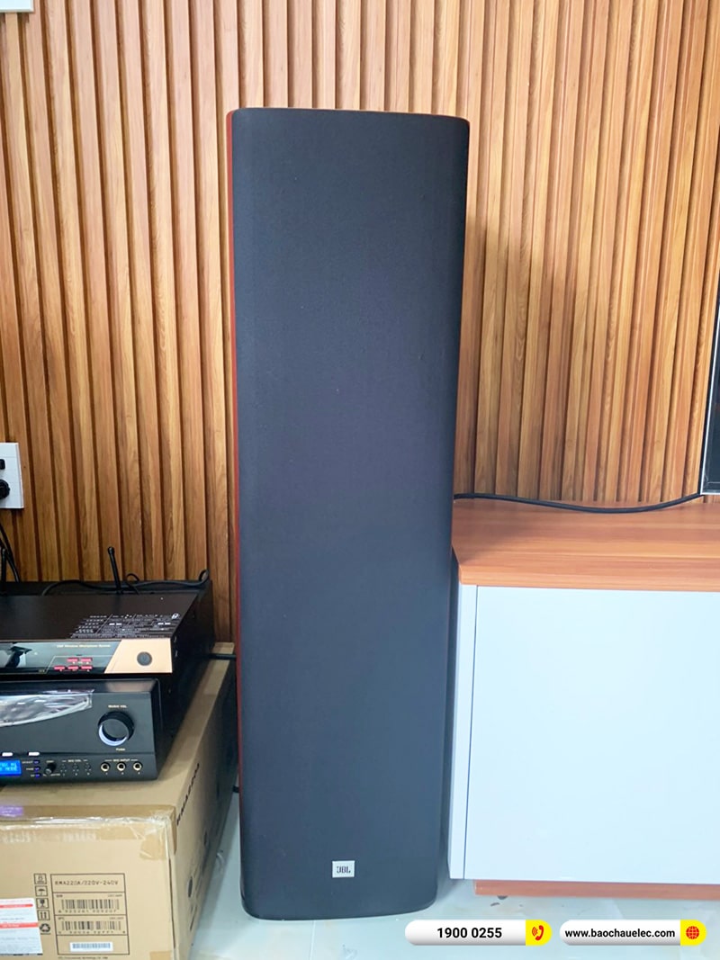 Lắp đặt dàn karaoke, nghe nhạc trị giá gần 60 triệu cho anh Thịnh tại Đà Nẵng (JBL Studio 690, JBL RMA 220A, BIK BJ-U600)