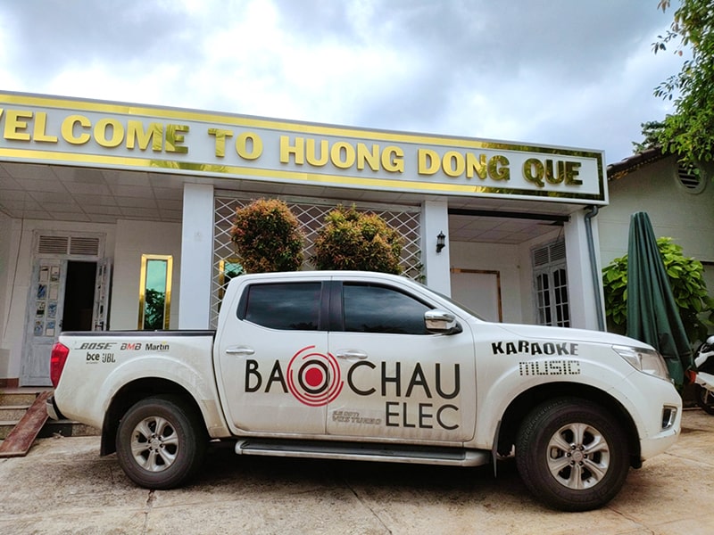 ph&ograve;ng h&aacute;t vip qu&aacute;n Hương Đồng Qu&ecirc; h8