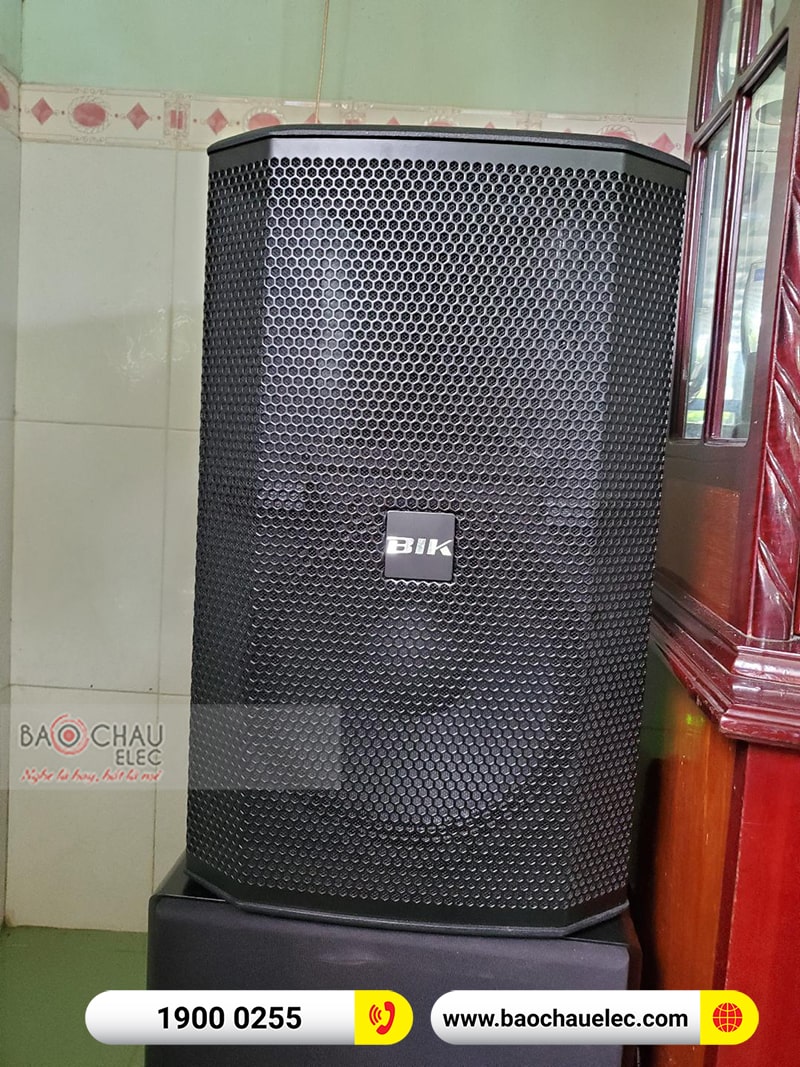 Dàn karaoke gia đình anh Lương 