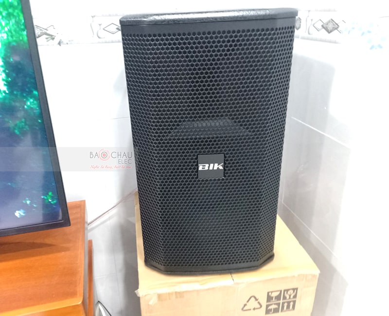 Dàn karaoke gia đình anh Phong ở Bình Chánh, HCM h2