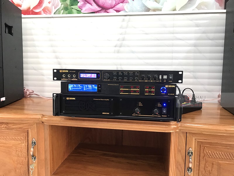 Dàn karaoke gia đình chị Điệp ở Bình Chánh h3