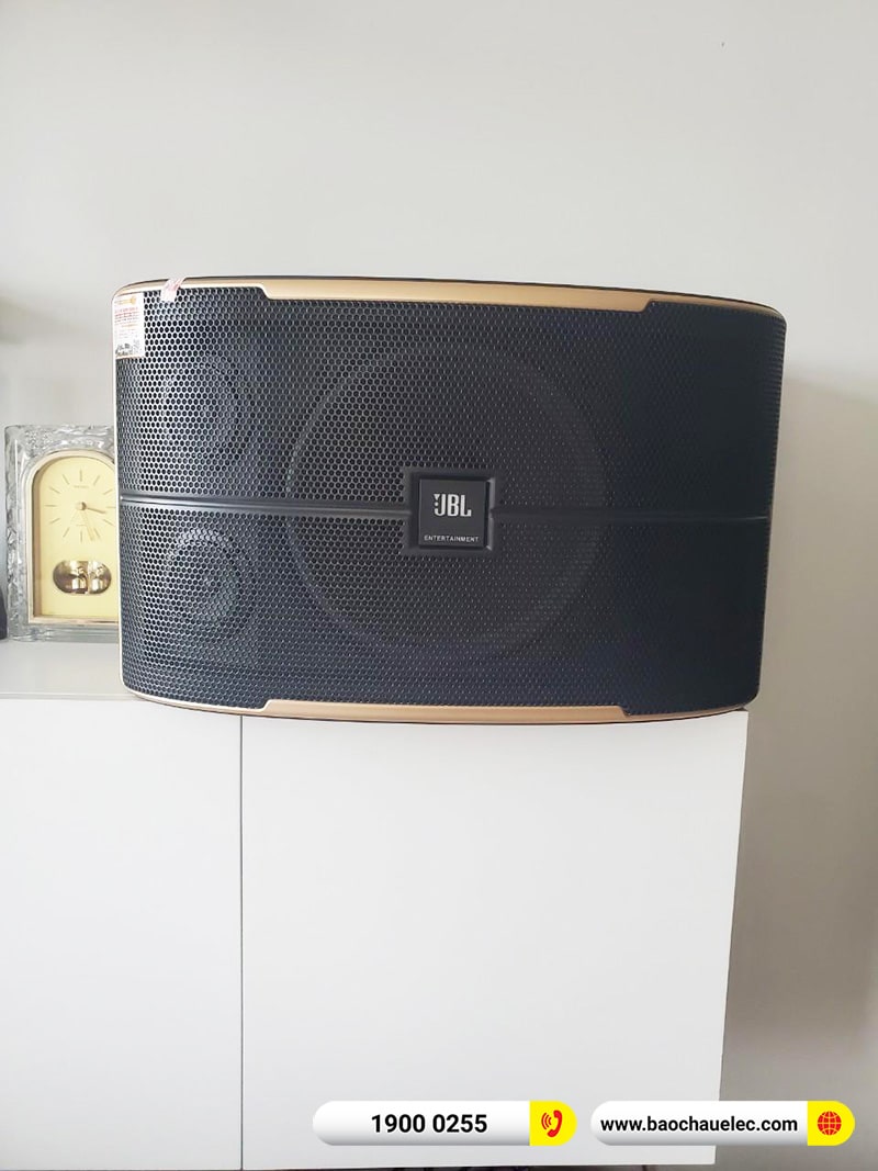 Lắp đặt dàn karaoke trị giá hơn 30 triệu cho cô Vân tại TPHCM (JBL Pasion 12, VM620A, X5 Plus, BCE UGX12) 