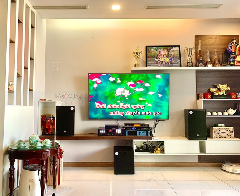 dàn karaoke RCF cho gia đình anh Sơn ở Bình Thạnh h5