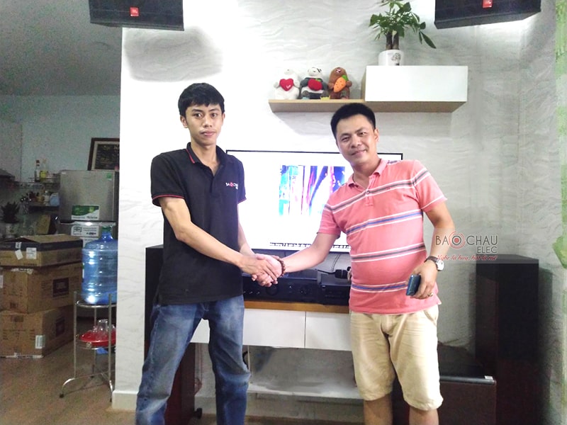 bộ dàn karaoke và nghe nhạc cho gia đình anh Duy h9