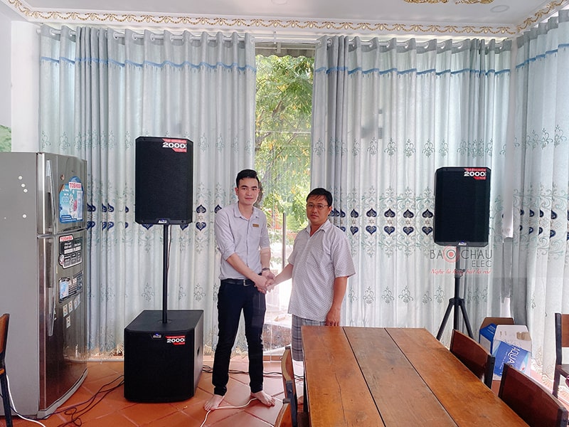 D&agrave;n karaoke gia đ&igrave;nh anh Hiệp tại TPHCM