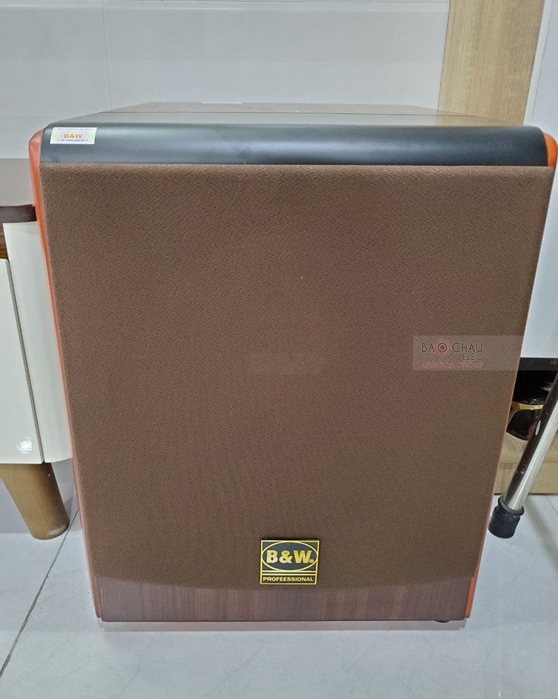 dàn karaoke gia đình chị Trinh ở Phú Nhuận h2