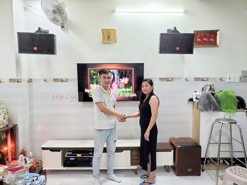dàn karaoke gia đình chị Trinh ở Phú Nhuận h5