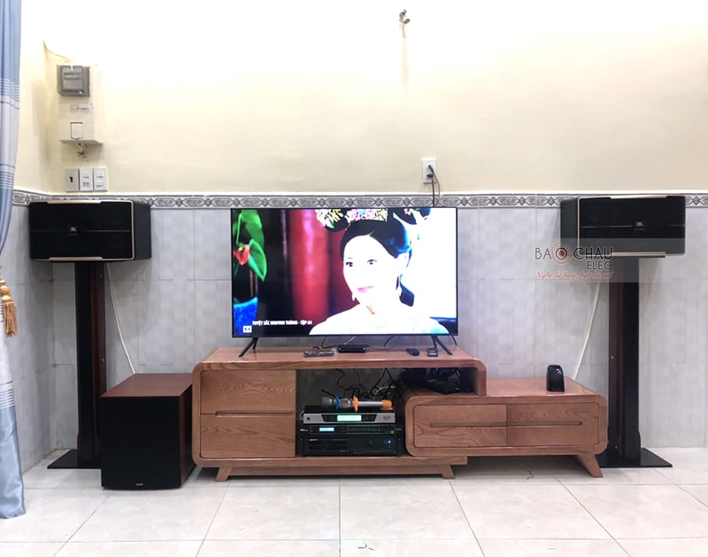 D&agrave;n karaoke gia đ&igrave;nh chị Quỳnh ở Quận 12 h5