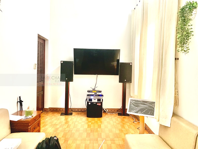 Dàn karaoke cao cấp của gia đình chị Thu h5