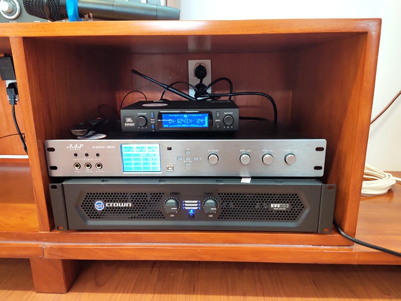 Dàn karaoke gia đình anh Hưởng ở Quận 2, HCM h4