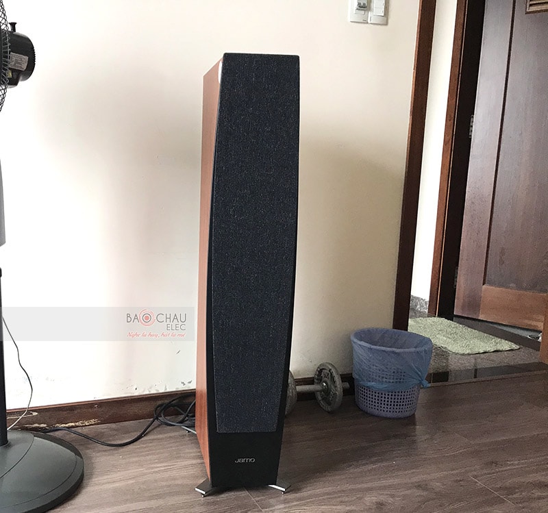 Dàn âm thanh nghe nhạc gia đình anh Tín ở Quận 7 h2