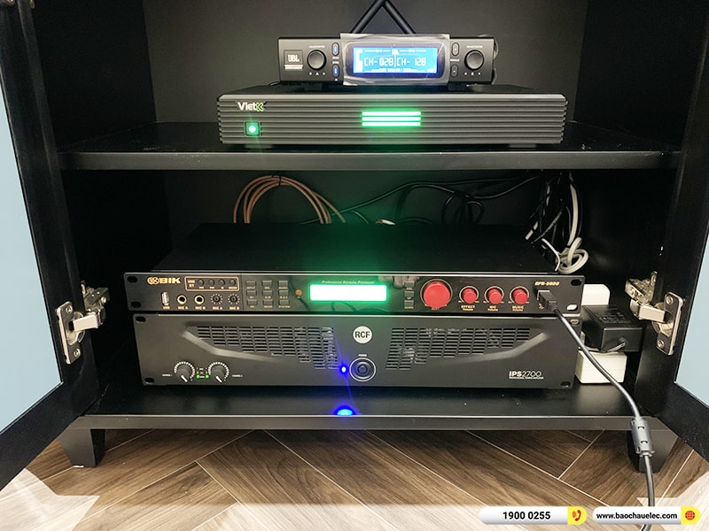 Lắp đặt dàn karaoke trị giá gần 80 triệu cho chị Trâm tại TPHCM (RCF EMAX 3110 MK2, VM620A, BPR-5600, SW612B, JBL VM300,…) 