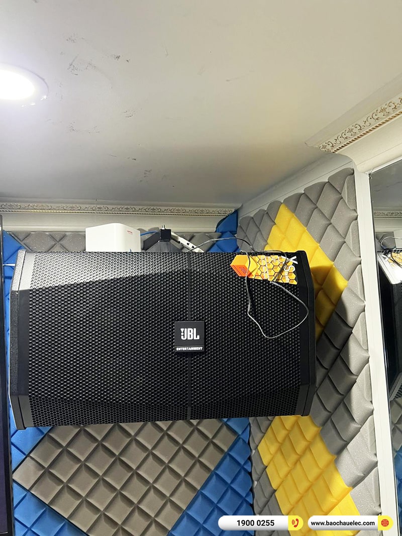 Lắp đặt dàn karaoke trị giá khoảng 90 triệu cho chị Trang tại TPHCM (JBL XS12, AAP TD8004, K9900II, BJ-W88 Plus, 4K Plus 4TB, Màn 22inch,…)