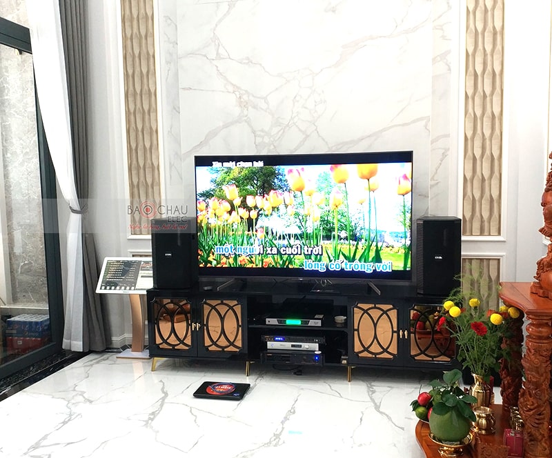 Dàn karaoke gia đình anh Tiến ở Quận 7, HCM h4