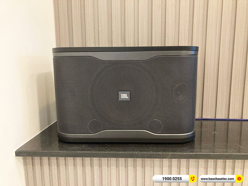 Lắp đặt dàn karaoke trị giá gần 20 triệu cho cô Hòa tại TPHCM (JBL RM210, BKSound DSP-9000 Plus, U900 Plus X)