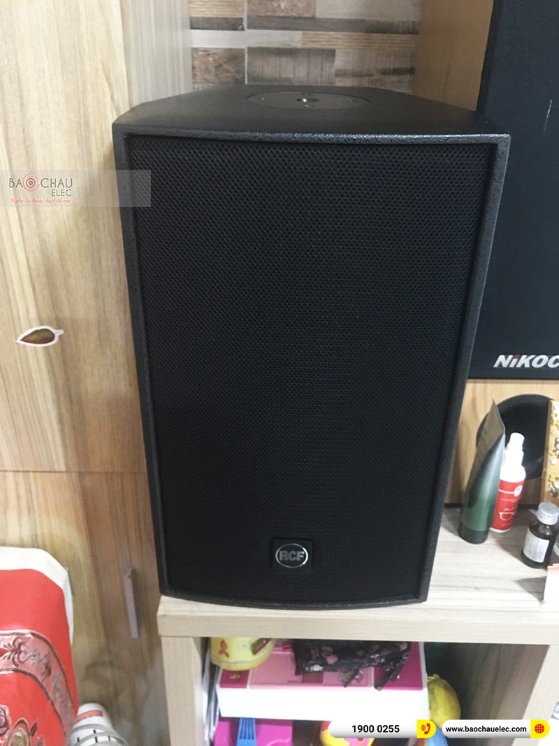 Dàn karaoke gia đình anh Khánh