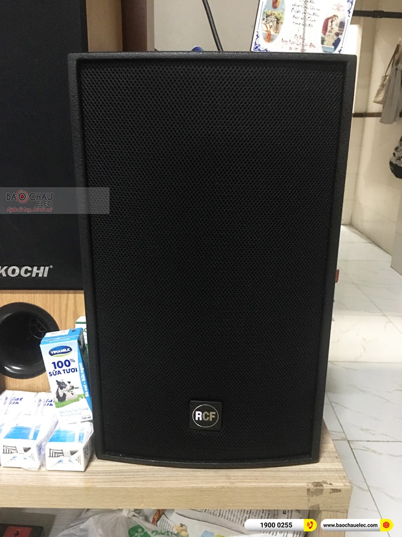 Dàn karaoke gia đình anh Khánh