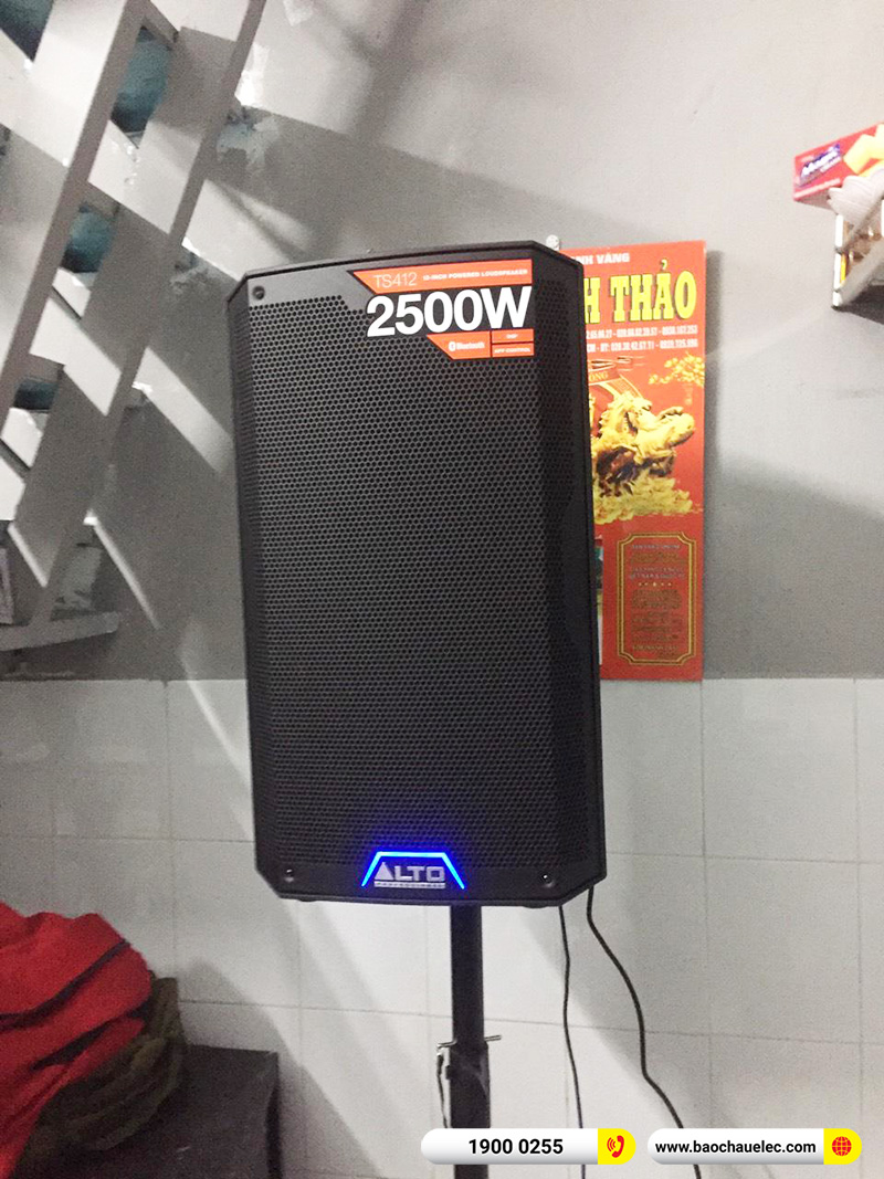 Lắp đặt dàn karaoke trị giá khoảng 40 triệu cho anh Tài tại TPHCM (Alto TS412, DSP-9000 Plus, Alto Live802, BCE UGX12) 