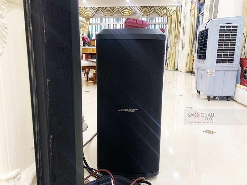 Dàn karaoke, loa di động anh Chiến