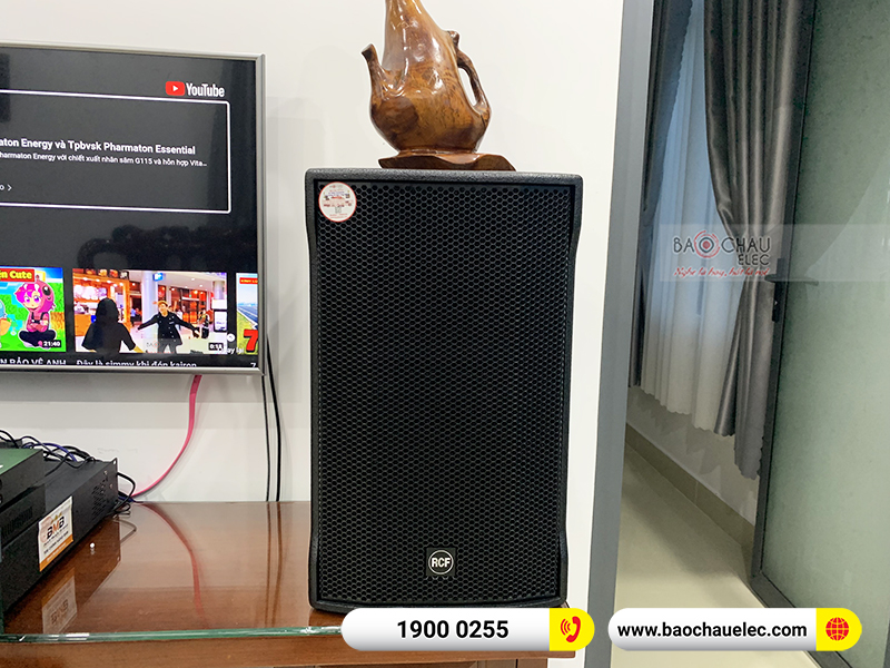 Dàn karaoke gia đình anh Cường