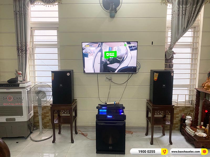 Dàn karaoke gia đình anh Hải