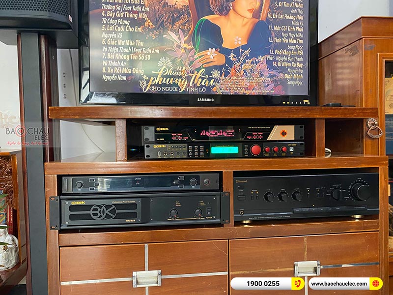 Dàn karaoke gia đình anh Minh 
