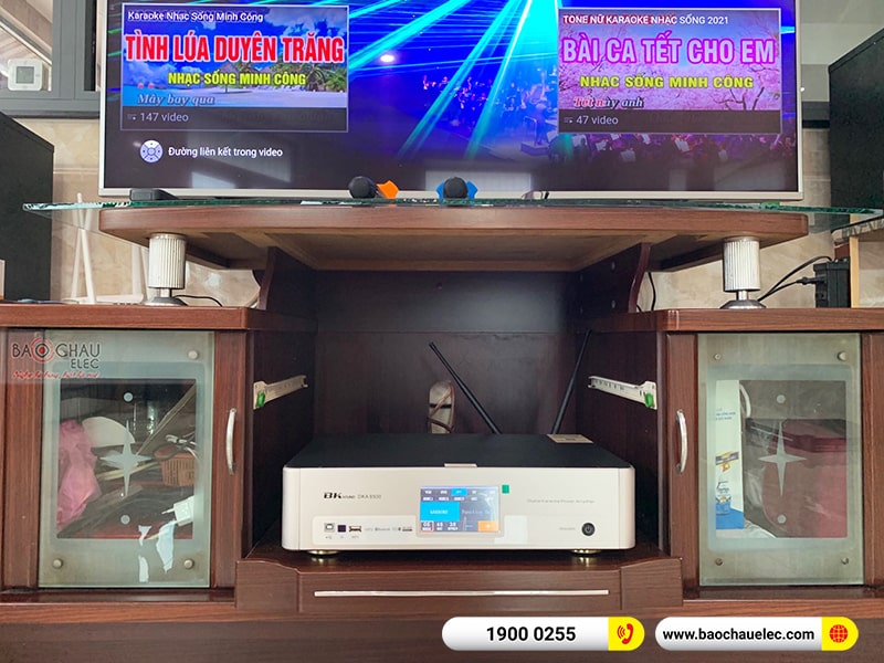 Dàn karaoke gia đình anh Sáng