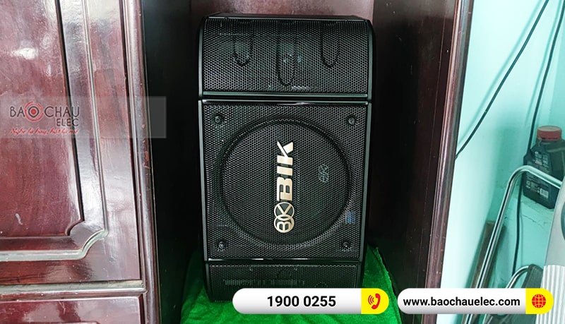 Dàn karaoke gia đình anh Sơn
