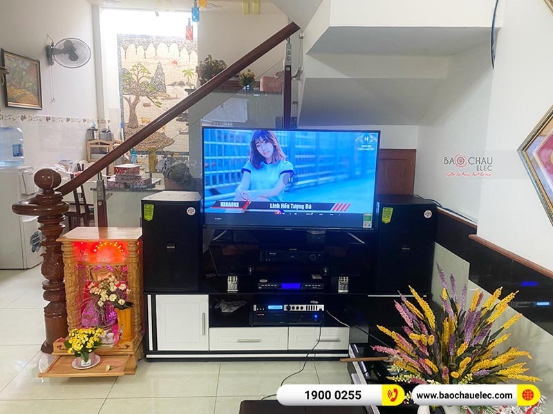 Dàn karaoke gia đình anh Thành 