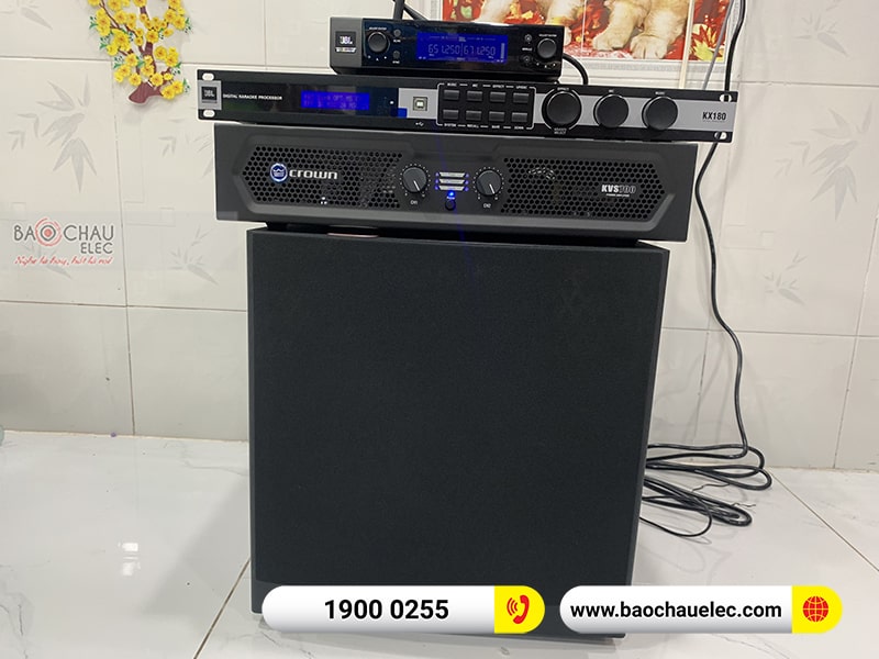Dàn karaoke gia đình anh Thành 