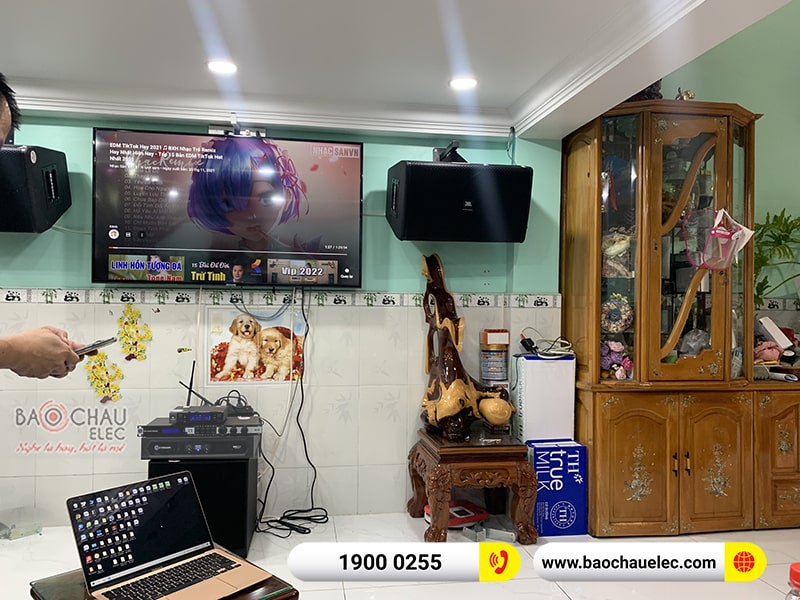 Dàn karaoke gia đình anh Thành 