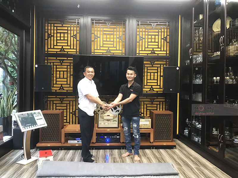 Dàn karaoke gia đình anh Trang h7