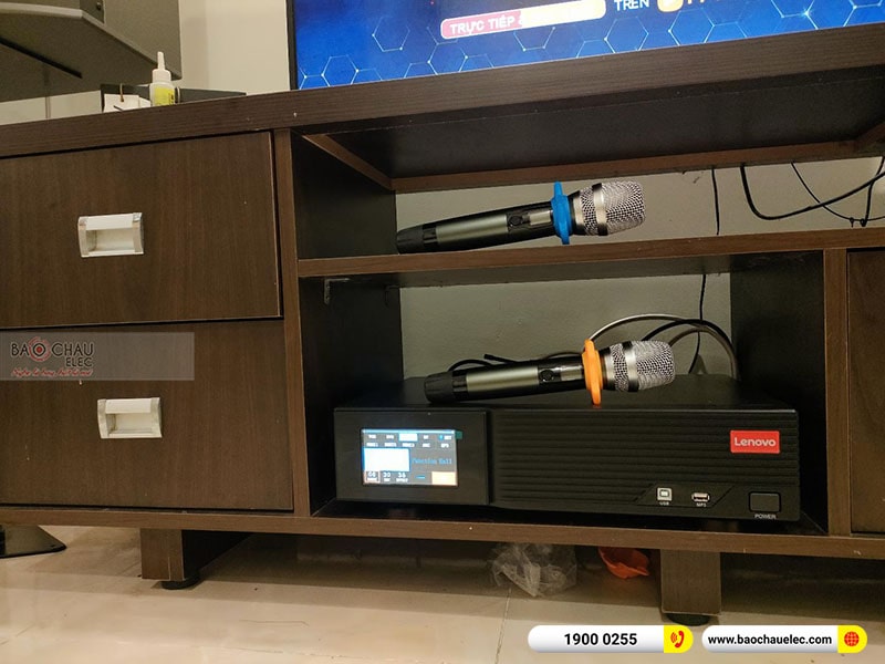 Dàn karaoke gia đình anh Trung 