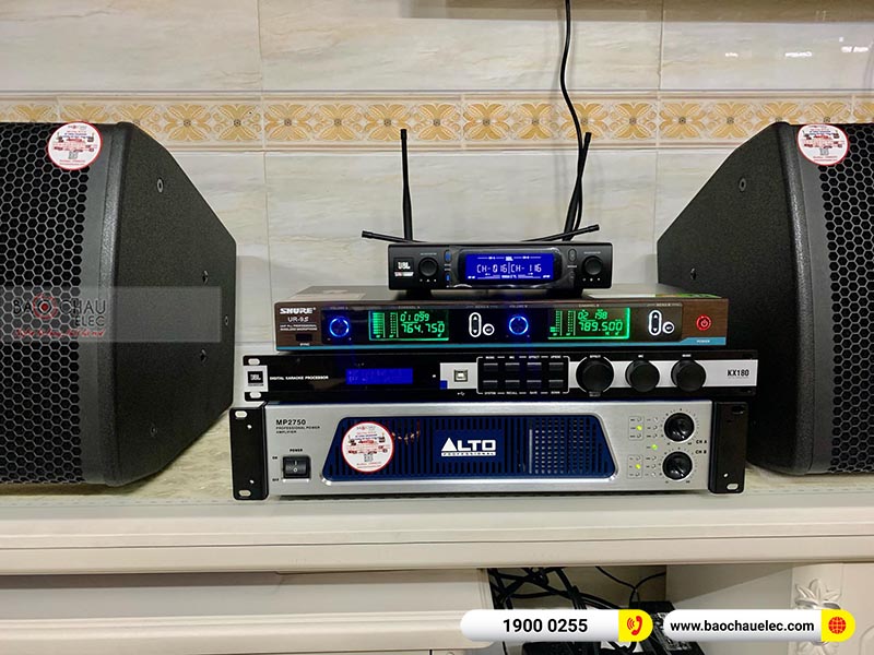 D&agrave;n karaoke anh T&ugrave;ng 
